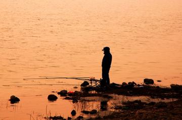 iPhone14能不能反向充电？