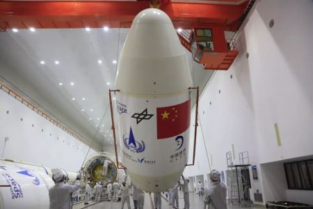 揭秘在太空仓内女航天员的私密空间(实拍组