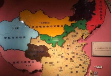 非洲皇帝蝎:世界上最大的蝎子 它有毒吗?该饲养?