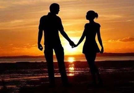 后入式性爱有哪些技巧?运动有益于高潮出现吗?