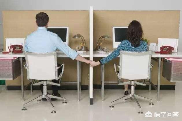 老公和小三是同事怎么办？向老公同事打听小三的事情