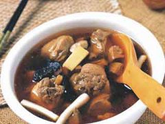 冬季女性养生汤的科学做法推荐2款冬季养生汤