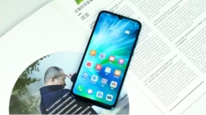 荣耀20青春版手机参数详细参数 高颜值长续航千元档送女友最美手机5