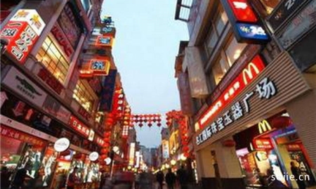 中关村夜市