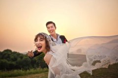 和喜欢的人聊不到一起还能交往吗？和喜欢的人没共同话题解决办法？