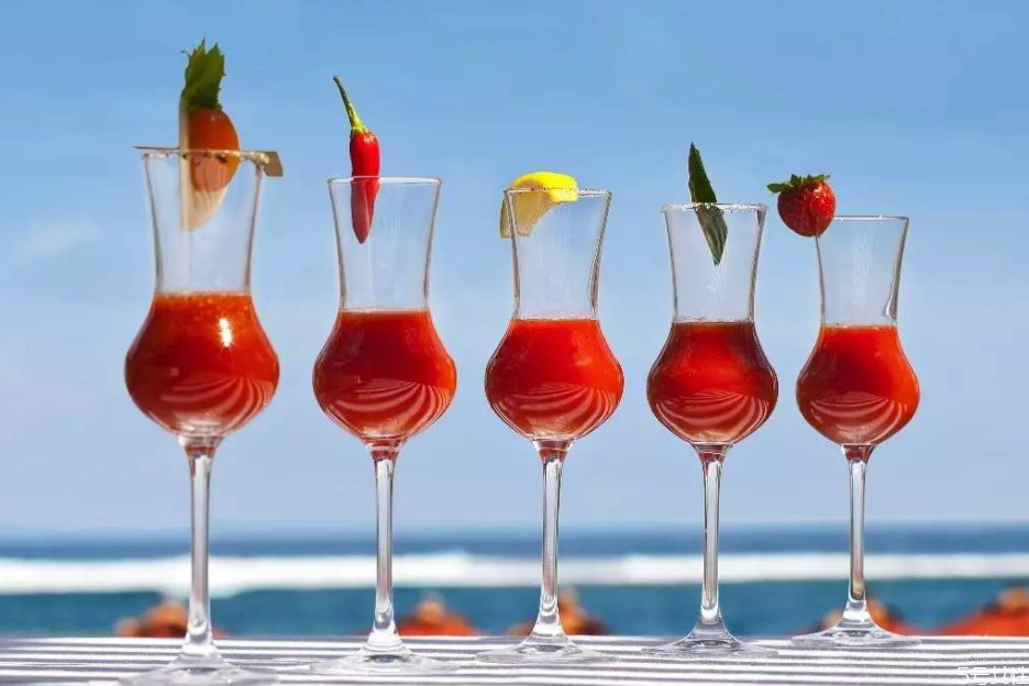 血腥玛丽鸡尾酒好喝吗 血腥玛丽为什么放芹菜 血腥玛丽鸡尾酒好喝吗 血腥玛丽为什么放芹菜