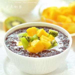 想补血?三种黑色食物效果好