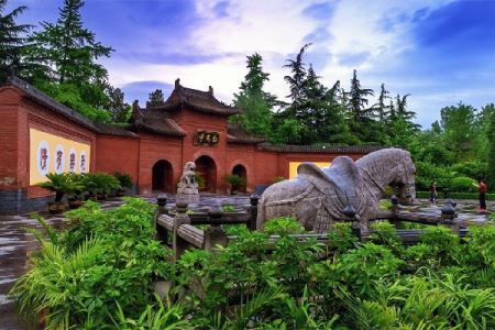 去寺庙是不是每个佛像都需要拜 去寺庙对和尚怎么称呼