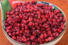 五味子发黑了能吃吗？五味子发霉了还能要吗？