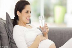 孕妇不爱喝水解决办法？孕妇不爱喝水的后果