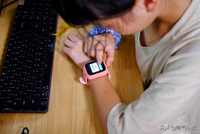 小米儿童手表5x和5pro对比 小米米兔儿童手表5X测评(14)