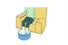 泡脚后脚特别痒什么原因泡脚后脚痒解决办法？