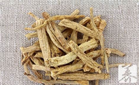 麦冬和黄芪泡水喝功效 麦冬和黄芪泡水喝功效