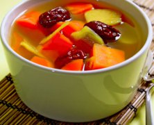 宝宝拉肚子吃这些食物止泻