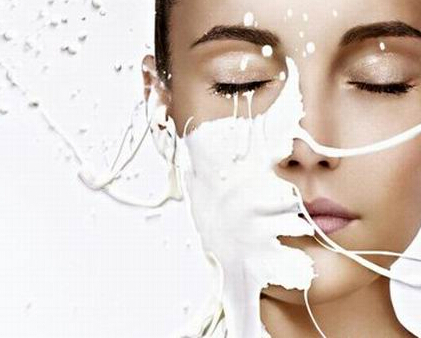 皮肤干燥怎么办,注意饮食和护理