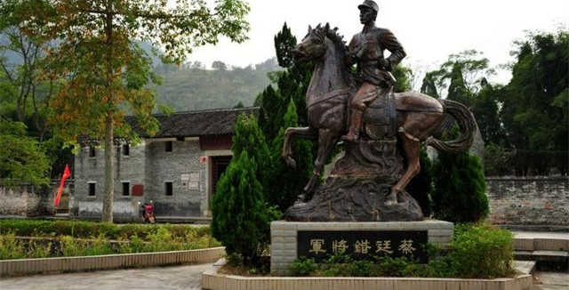 云浮有什么好玩的景点？广东云浮旅游景点大全！