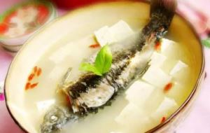 比钙片强10倍的五种家常菜 春天要常吃！