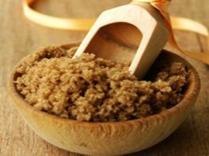 吃红糖小米粥,养胃补气血