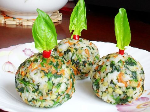 宝宝吃菠菜过量影响发育 盘点宝宝错误吃法