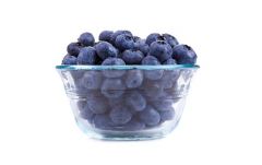 吃蓝莓大便是红色的正常是真的吗