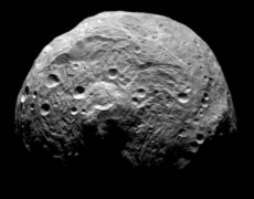 2010C01和2007QW掠过地球！1