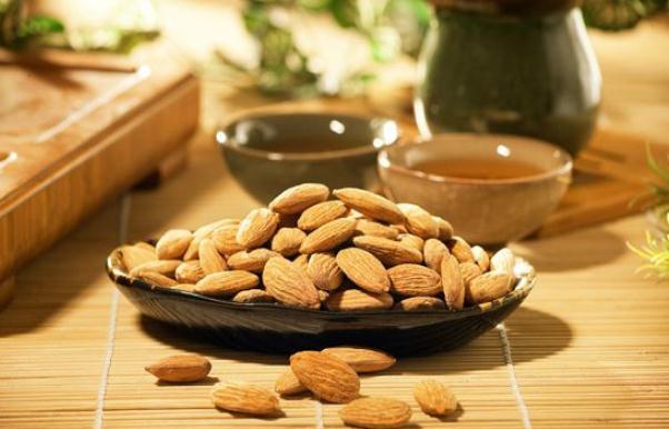 糖尿病人吃杏仁有哪些好处？糖尿病人怎么吃杏仁好？