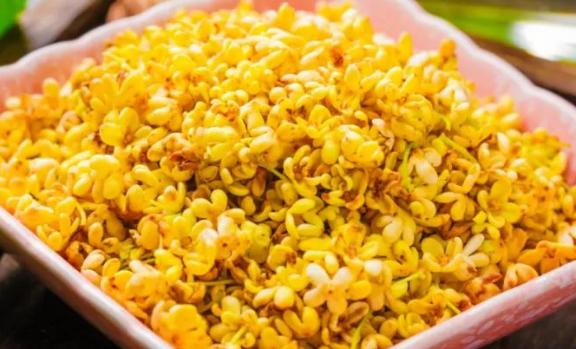 桂花的香味是什么味？路边的桂花可以食用吗