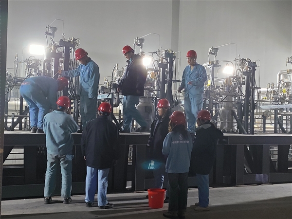 亚洲最大！我国首个火箭发动机垂直高空模拟试验台建成