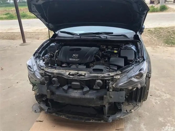 汽车怎么样才能拆前保险杠