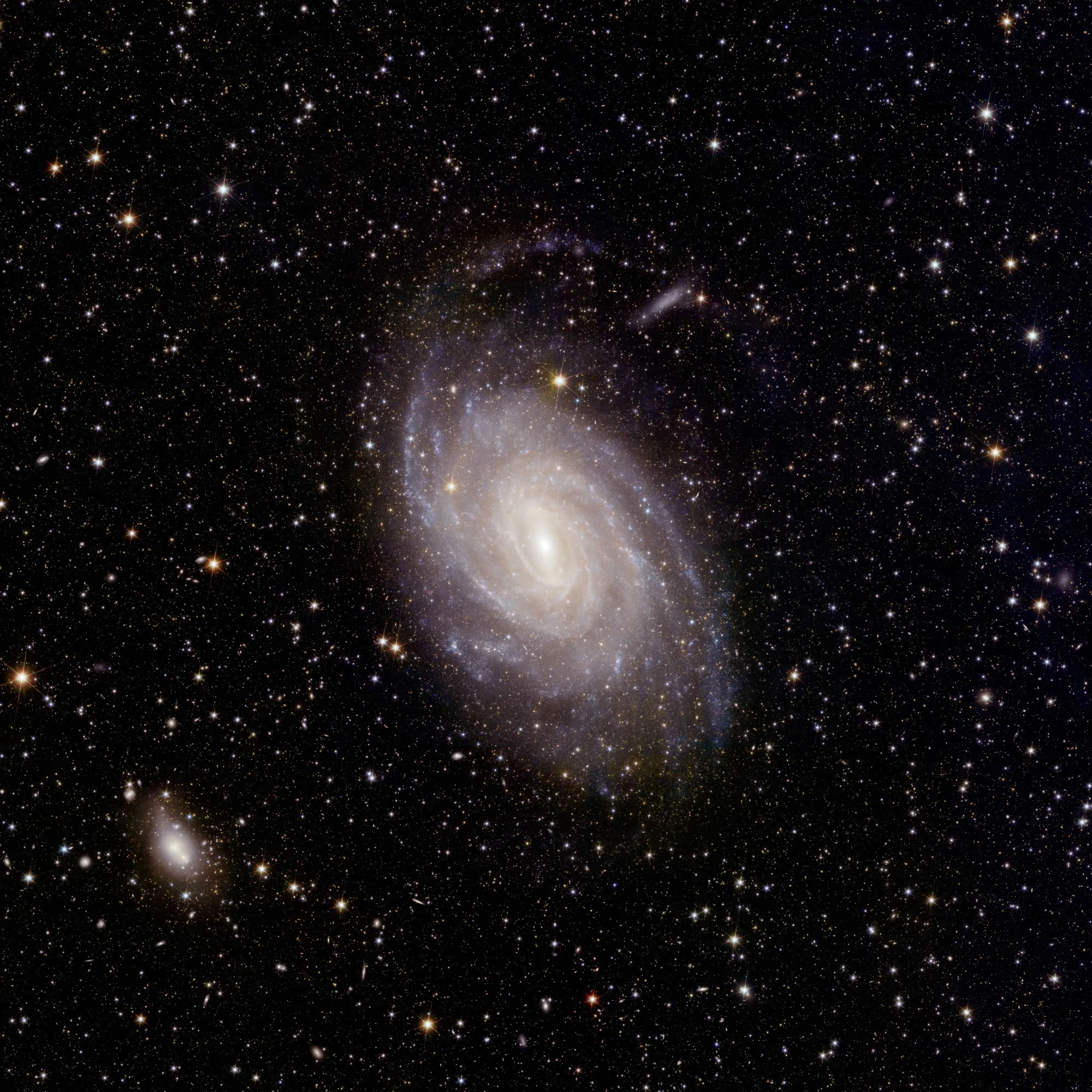 欧几里得任务的新图像揭示了黑暗宇宙的广阔前景