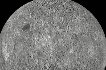 美人尖 发际线中的一个尖出现概率仅千分之一