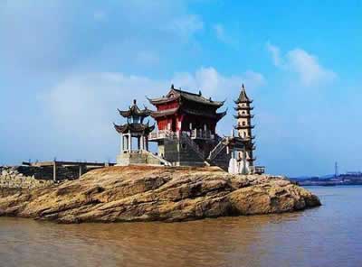 未解之谜:地球人抑菌乳膏 地球人抑菌乳膏可以涂脸上吗?