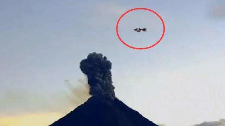 未解之谜：哈雷彗星最早记录是哪国人留下 哈雷彗星最早记录是哪个国家的人