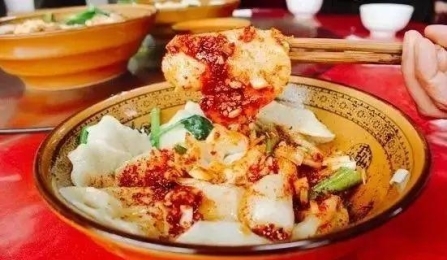 如何制定科学饮食食谱来辅助健身训练