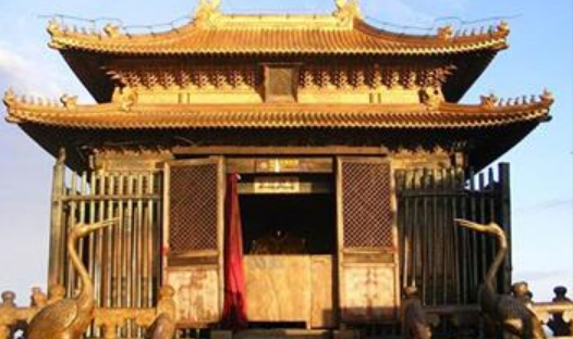武当山“雷火炼殿”千古之谜